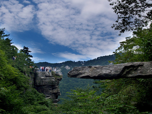 【標準】匡廬奇秀廬山、婺源（篁嶺）、黃山、景德鎮(zhèn)、南昌滕王閣雙臥六天
